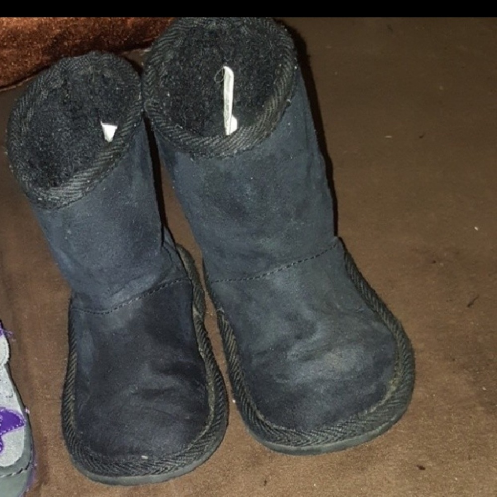 Girls Size 6 boots